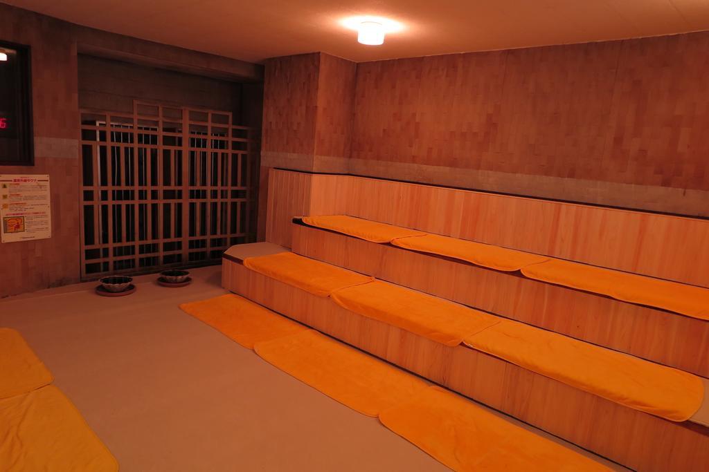 Sauna And Capsule Hotel Hollywood Okayama Quarto foto