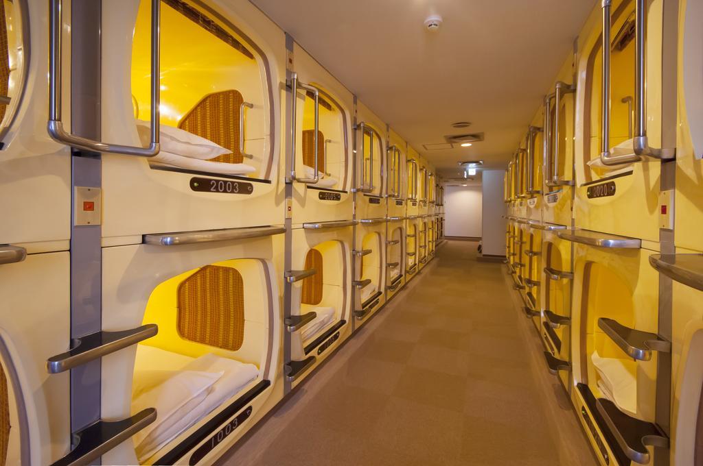 Sauna And Capsule Hotel Hollywood Okayama Quarto foto